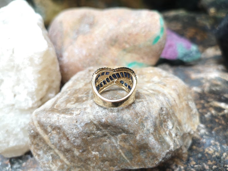 SJ1766 - Blue Sapphire with Diamond Ring Set in 18 Karat Gold Settings