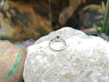 SJ2157 - Blue Sapphire with Diamond Ring Set in 18 Karat White Gold Settings