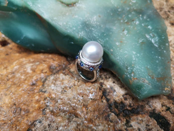 SJ2188 - South Sea Pearl with Cabochon Blue Sapphire and Diamond Ring 18 Karat White Gold