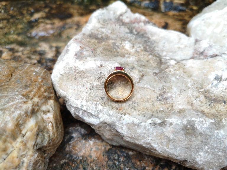 SJ6247 - Ruby with Diamond Ring Set in 18 Karat Gold Settings