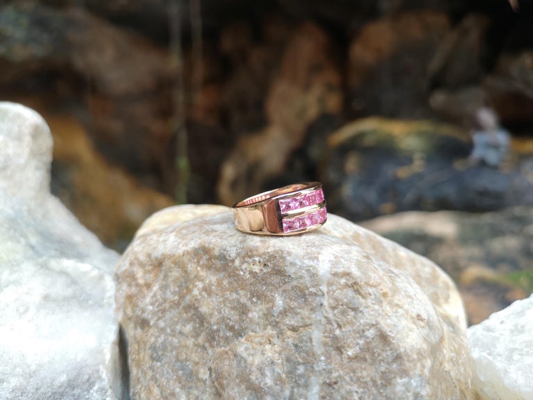 SJ2147 - Pink Sapphire 4.13 Carats Ring Set in 18 Karat Rose Gold Settings