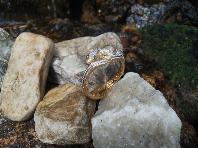 SJ1747 - Cabochon Ruby, Cabochon Emerald and Diamond Snake Bangle Set in 18 Karat Gold