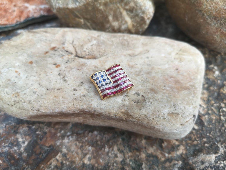 SJ6241 - Ruby with Blue Sapphire and Diamond American Flag Brooch in 18K Gold