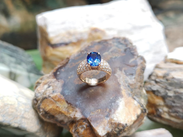 SJ6139 - Certified Ceylon Blue Sapphire with Diamond Ring Set in 18 Karat Rose Gold