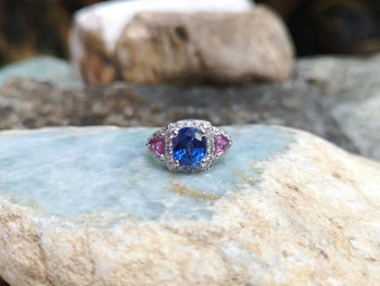 SJ1667 - Blue Sapphire with Pink Sapphire and Diamond Ring Set in 18 Karat White Gold