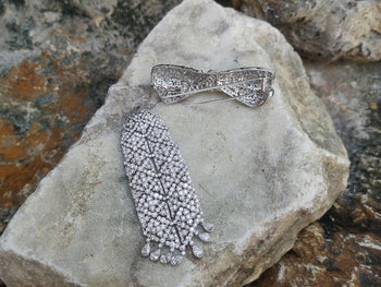 JP0200S - Antique Style Diamond Bow with Detachable Tassel Brooch Set in 18K White Gold Setting