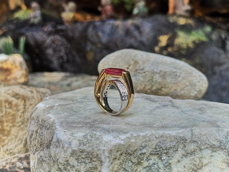 SJ1456 - Ruby with Diamond Ring Set in 18 Karat Gold Settings
