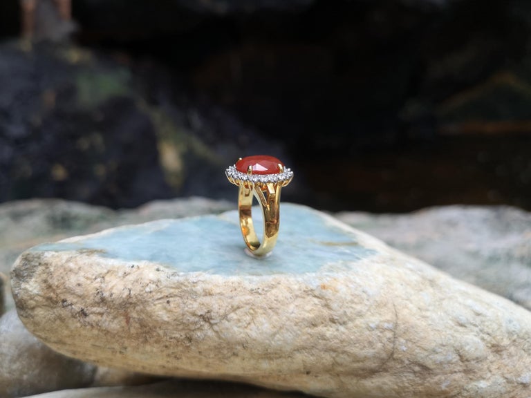 SJ1386 - Fire Opal with Diamond Ring Set in 18 Karat Gold Settings