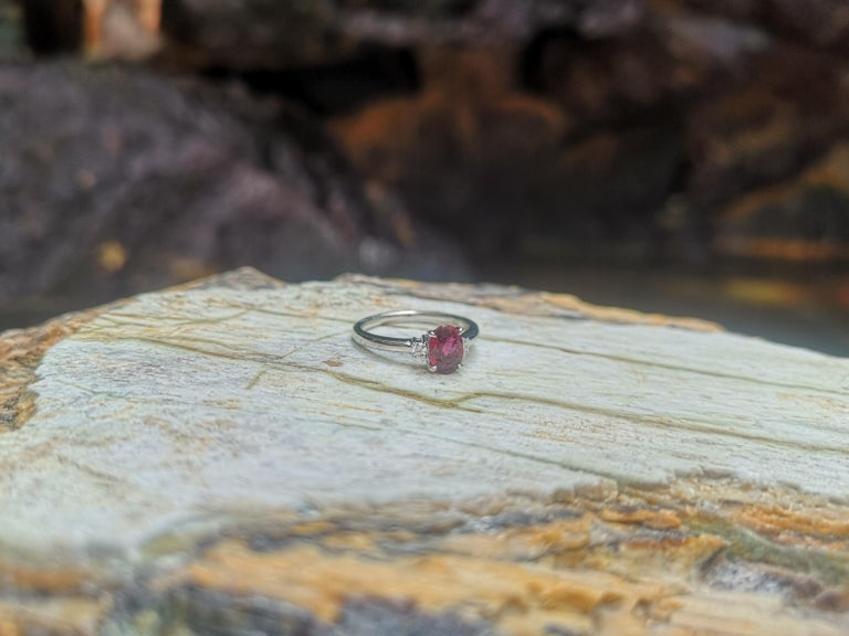 SJ6155 - Certified Unheated Ruby with Diamond Ring Set in Platinum 950 Settings