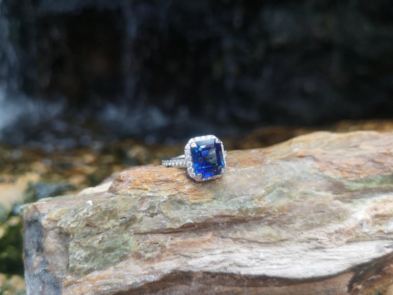 SJ1406 - GRS Certified 5 Cts Ceylon Blue Sapphire with Diamond Ring in Platinum 950