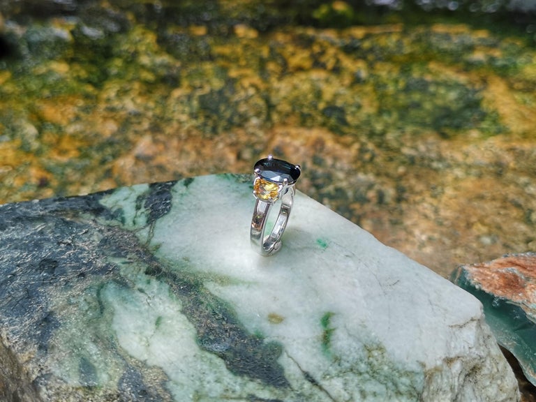SJ1371 - Blue Sapphire with Yellow Sapphire Ring Set in Platinum 900 Settings