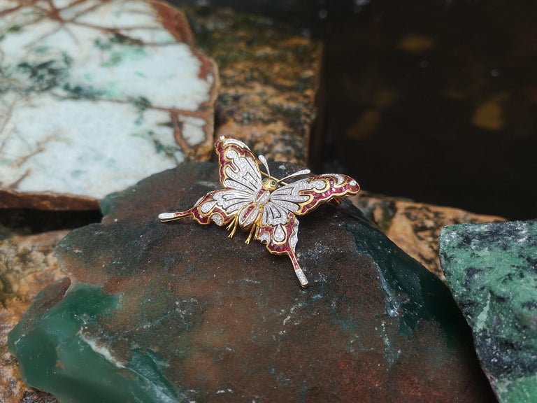 SJ1537 - Ruby, Cabochon Emerald and Diamond Butterfly Brooch Set in 18 Karat Gold