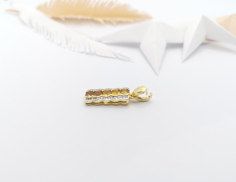SJ1196 - Yellow Sapphire with Diamond Pendant Set in 18 Karat Gold Settings