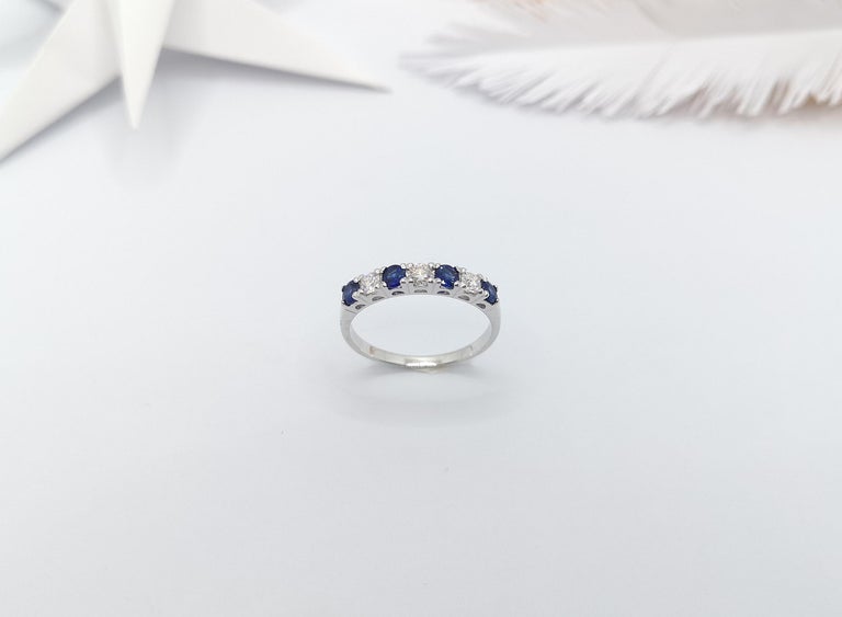 SJ2725 - Blue Sapphire with Diamond Ring Set in 18 Karat White Gold Settings