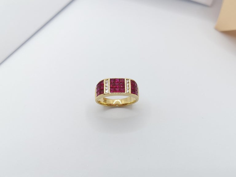 JR0888V - Ruby & Diamond Ring Set in 18 Karat Gold Setting