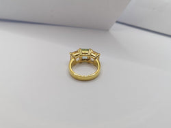 JR0171PK - Aquamarine & Morganite Ring Set in 18 Karat Gold Setting