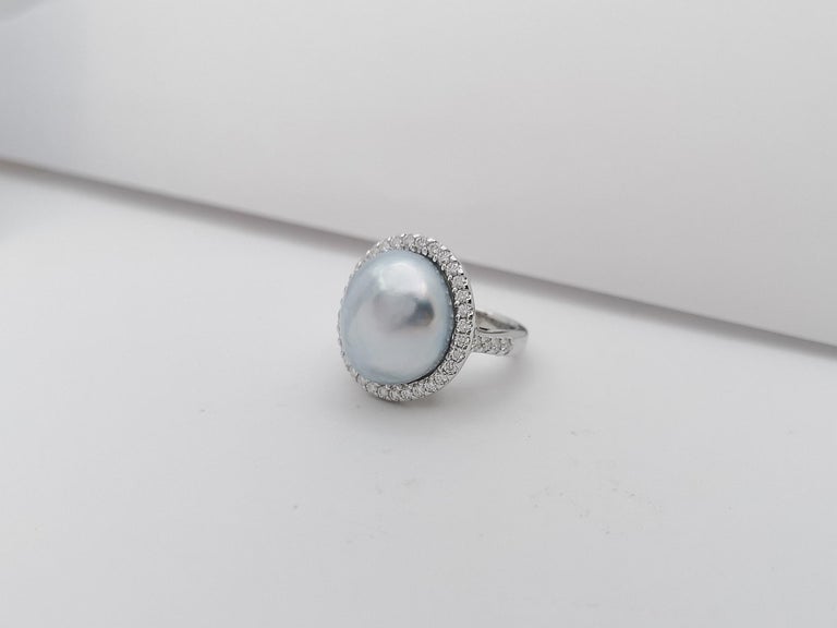 SJ2648 - South Sea Pearl with Diamond Ring Set in 18 Karat White Gold Settings