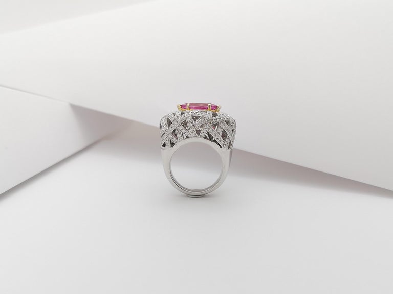 SJ2006 - Pink Sapphire with Yellow Diamond and Diamond Ring Set in 18 Karat White Gold