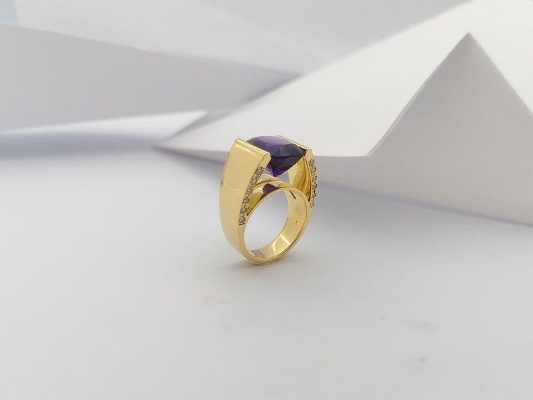 SJ1266 - Amethyst with Brown Diamond Ring Set in 18 Karat Gold Settings