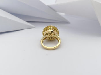 JR0332P - Yellow Sapphire & Diamond Ring Set in 18 Karat Gold Setting