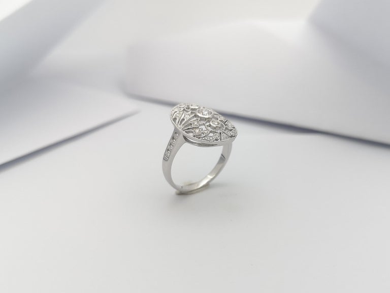 SJ6371 - Diamond Ring Set in 18 Karat White Gold Settings