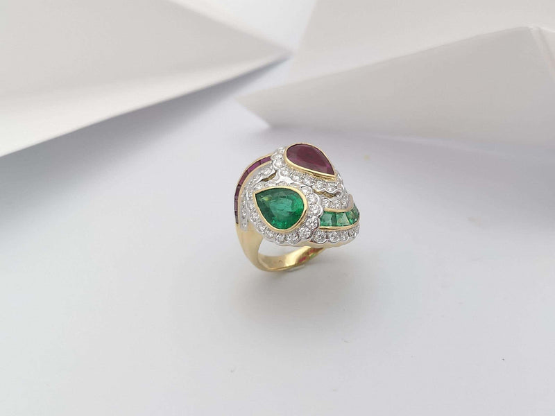 SJ2246 - Ruby, Emerald with Diamond Ring Set in 18 Karat Gold Settings
