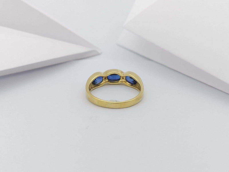 SJ2687 - Blue Sapphire with Diamond Ring Set in 18 Karat Gold Settings