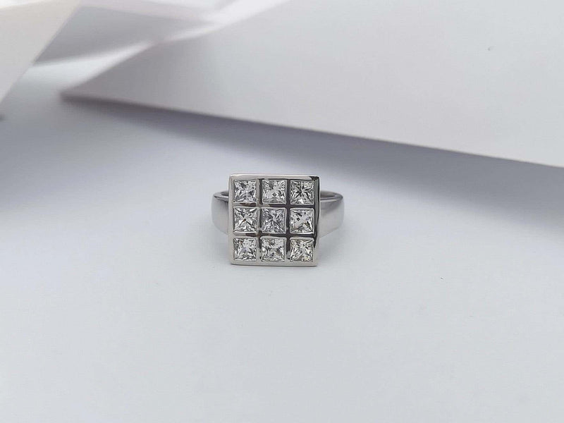 SJ3266 - White Sapphire Ring Set in 18 Karat White Gold Settings
