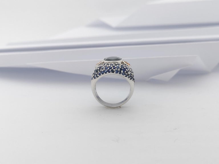 SJ3083 - Black Sapphire, Blue Sapphire, Yellow Sapphire Ring et in Silver Settings