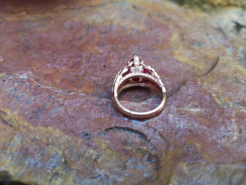 SJ2446 - Ruby with Diamond Ring Set in 18 Karat Rose Gold Settings