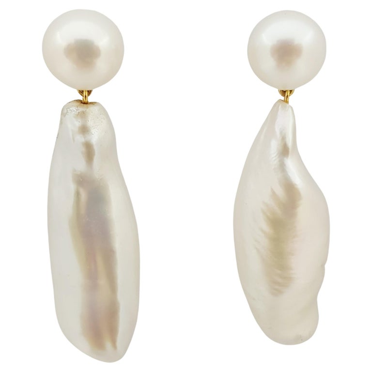 SJ1217 - Fresh Water Pearl Earrings Set in 18 Karat Gold Settings