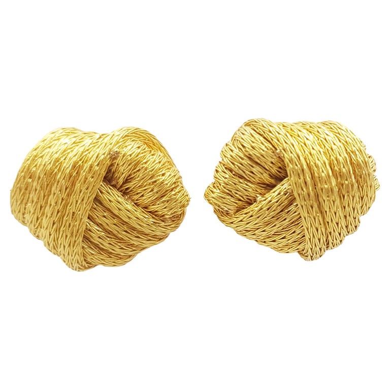 JEG1275 - 18 Karat Gold Earrings