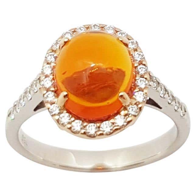 SJ2834 - Cabochon Fire Opal with Diamond Ring Set in 18 Karat White Gold Settings